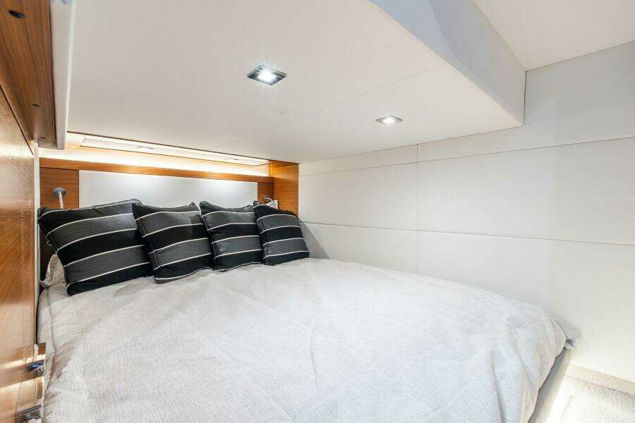 39ft Tiara Yachts Yacht For Sale