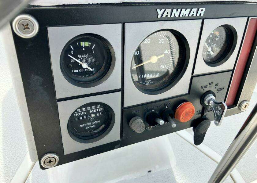 Coqui 43ft Hunter Yacht For Sale