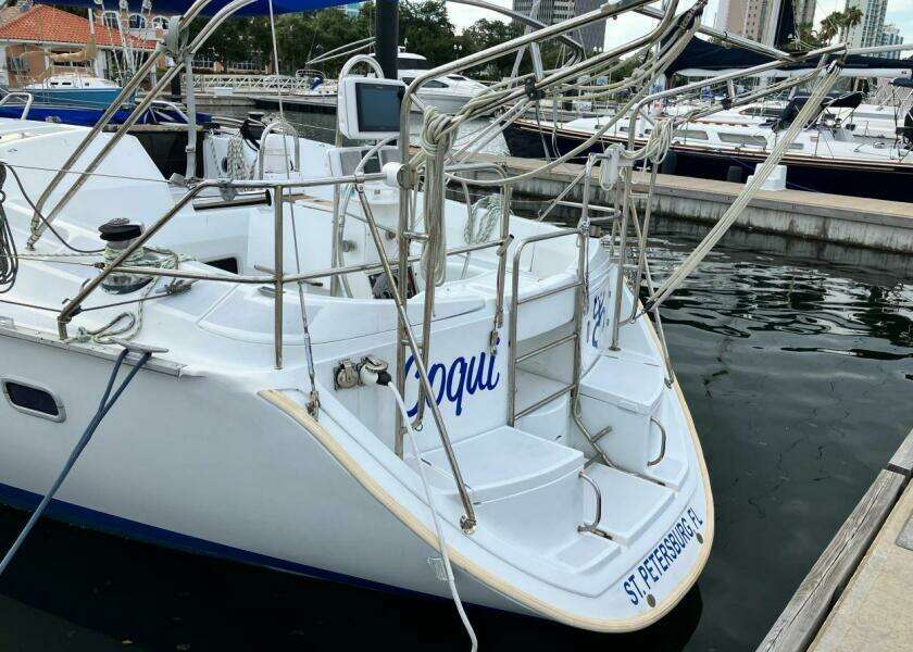 Coqui 43ft Hunter Yacht For Sale