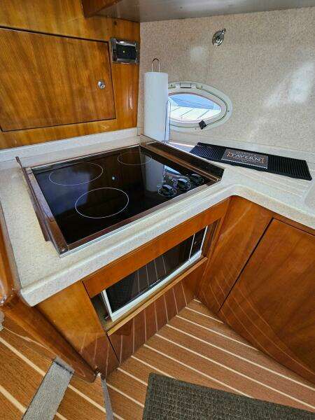 46ft Azimut Yacht For Sale