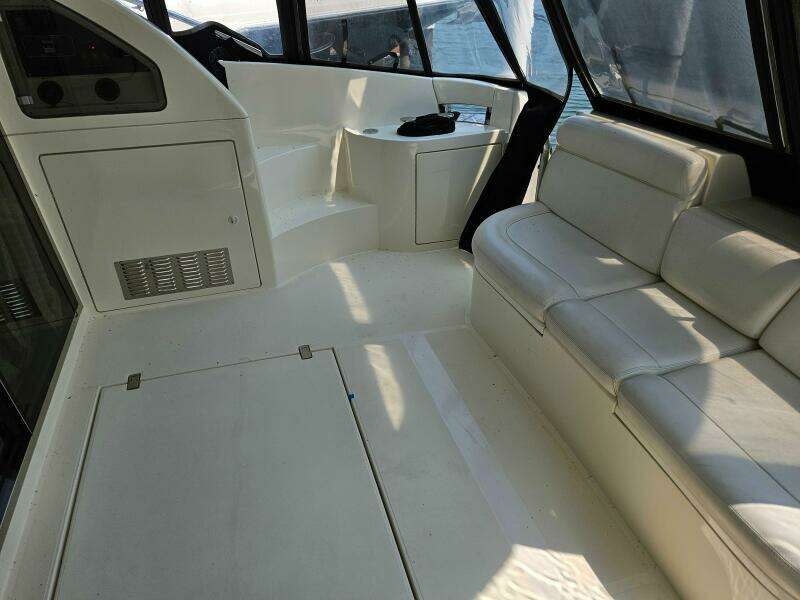 46ft Azimut Yacht For Sale