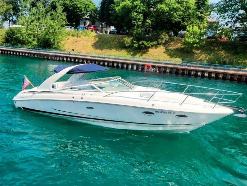 32ft Powerquest Yacht For Sale