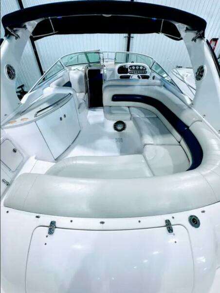 32ft Powerquest Yacht For Sale