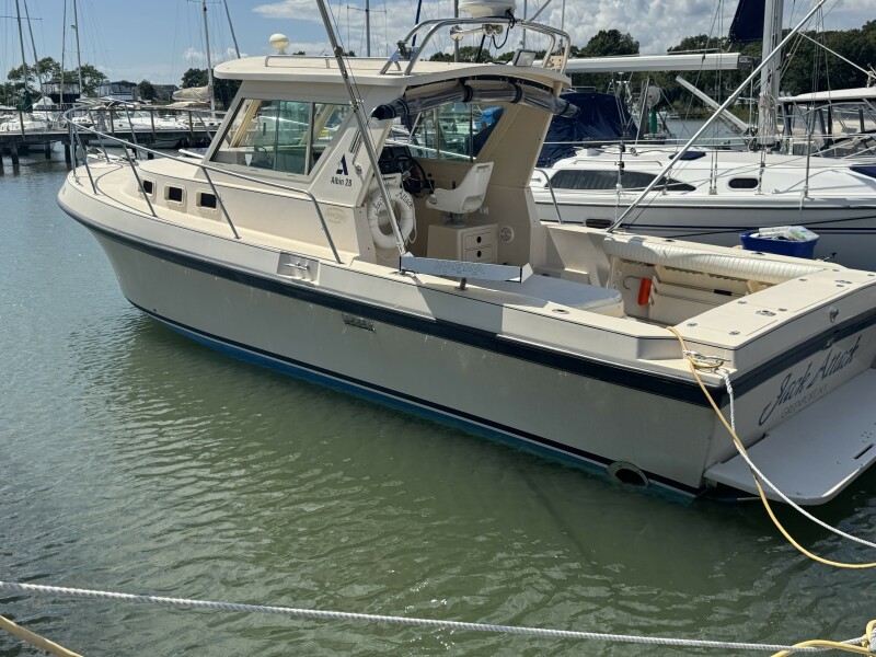Photo of 2003 Albin 28'