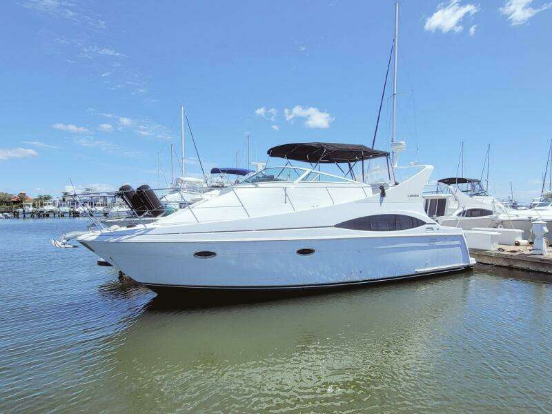 Satellite Office 35ft Carver Yacht For Sale