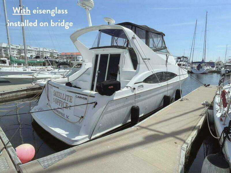 Satellite Office 35ft Carver Yacht For Sale