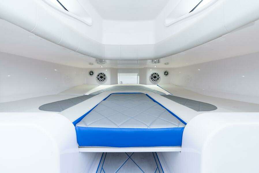 Lucky Man 39ft Deep Impact Yacht For Sale