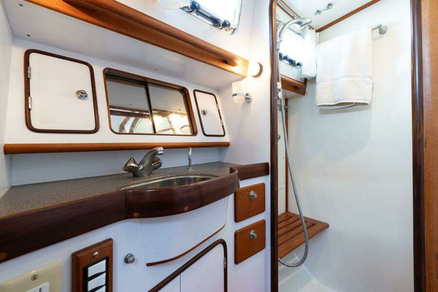 Altair 47ft Passport Yacht For Sale