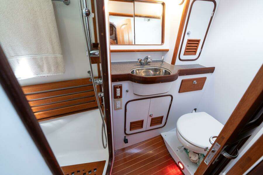 Altair 47ft Passport Yacht For Sale