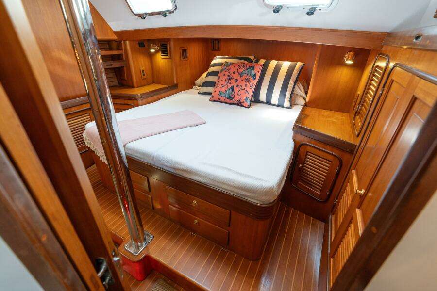 Altair 47ft Passport Yacht For Sale