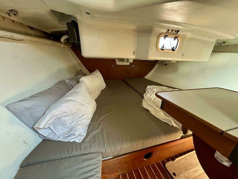 37ft C amp C Yacht For Sale