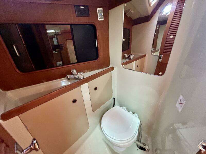 37ft C amp C Yacht For Sale