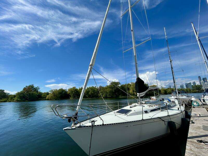 37ft C amp C Yacht For Sale