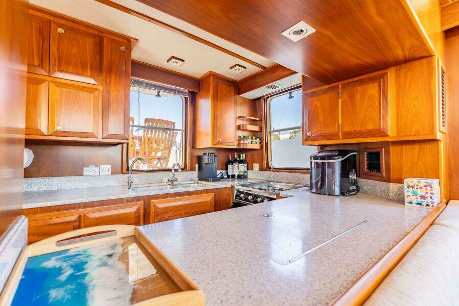 Si Como No 45ft DeFever Yacht For Sale