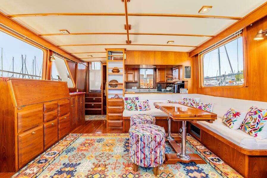 Si Como No 45ft DeFever Yacht For Sale