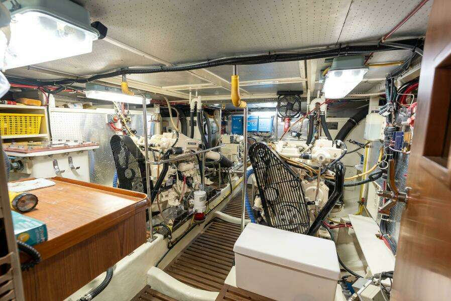 Si Como No 45ft DeFever Yacht For Sale
