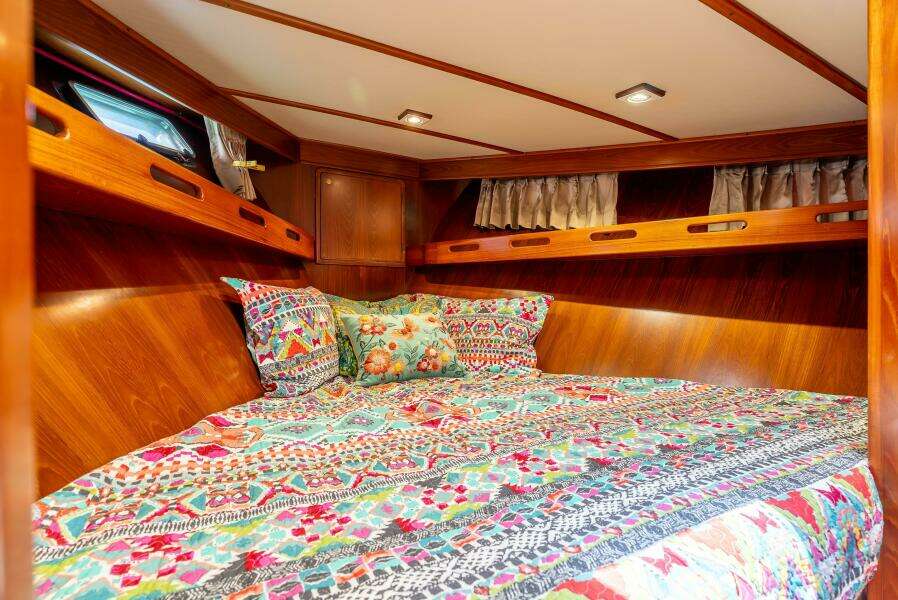 Si Como No 45ft DeFever Yacht For Sale