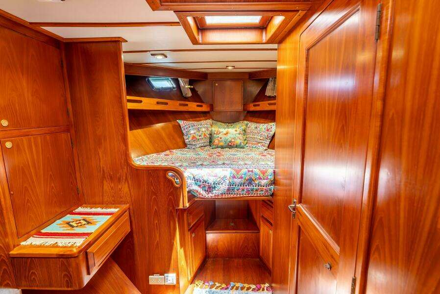 Si Como No 45ft DeFever Yacht For Sale