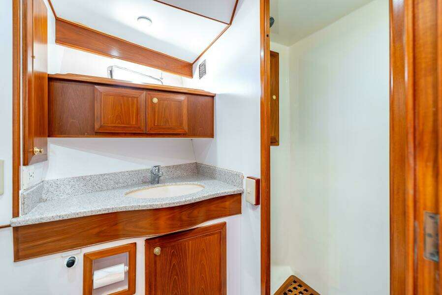 Si Como No 45ft DeFever Yacht For Sale