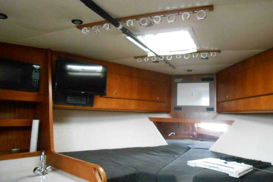 Beer Money 32ft Topaz Yacht For Sale