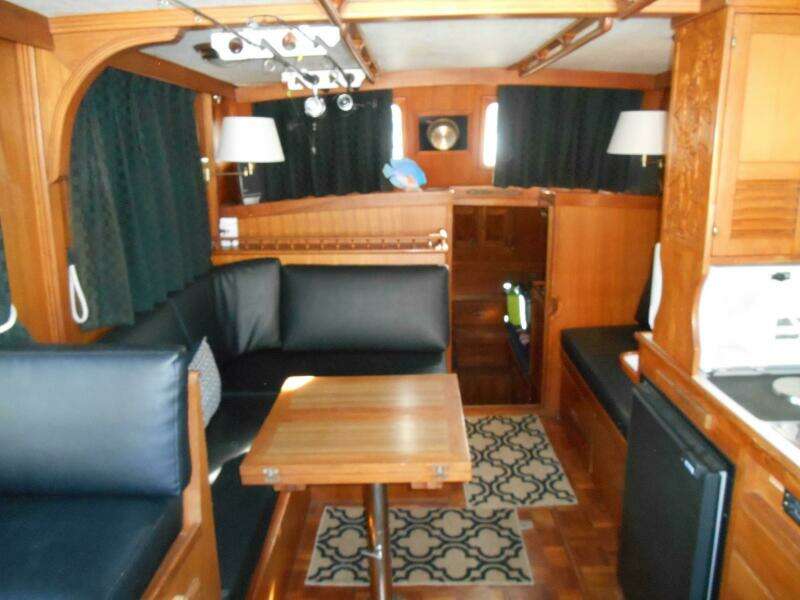 Ahoy Vey 34ft CHB Yacht For Sale
