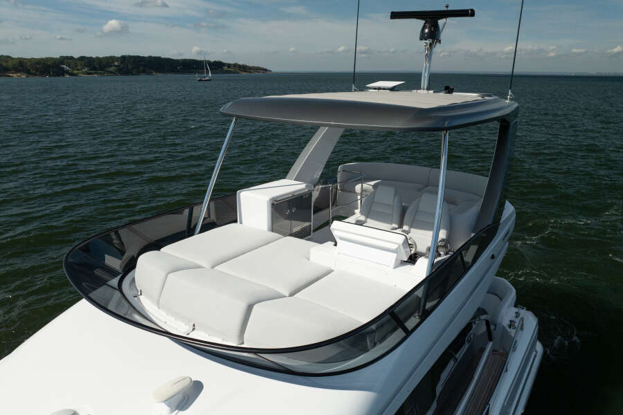 53ft Azimut Yacht For Sale