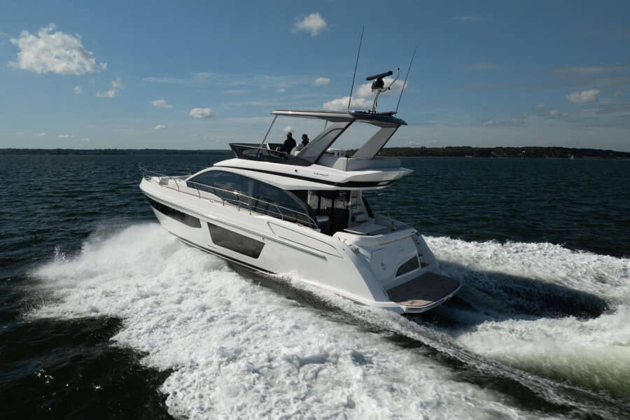 53ft Azimut Yacht For Sale
