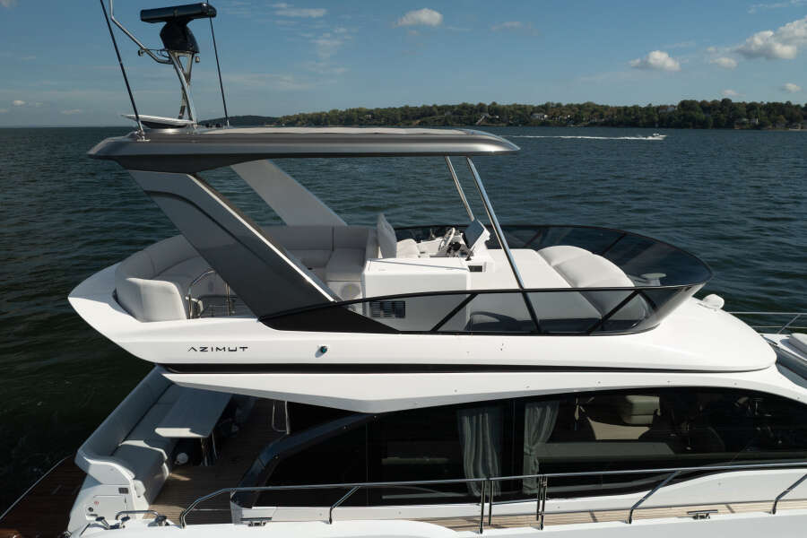 53ft Azimut Yacht For Sale