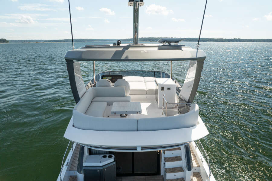 53ft Azimut Yacht For Sale