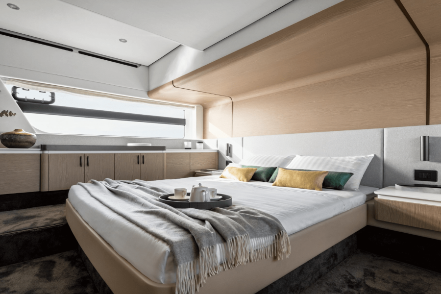 53ft Azimut Yacht For Sale