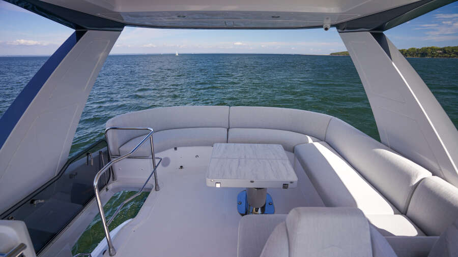 53ft Azimut Yacht For Sale