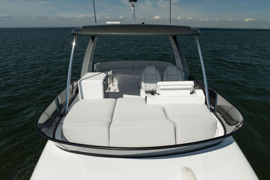 53ft Azimut Yacht For Sale