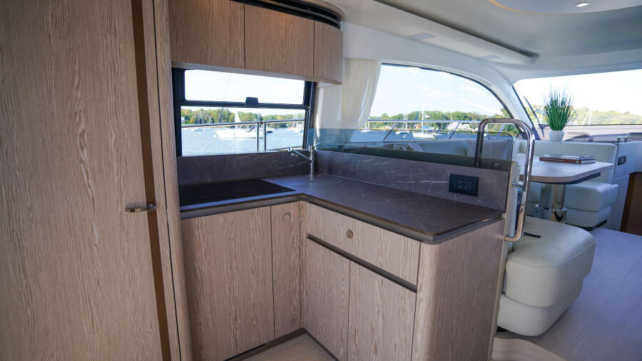 53ft Azimut Yacht For Sale