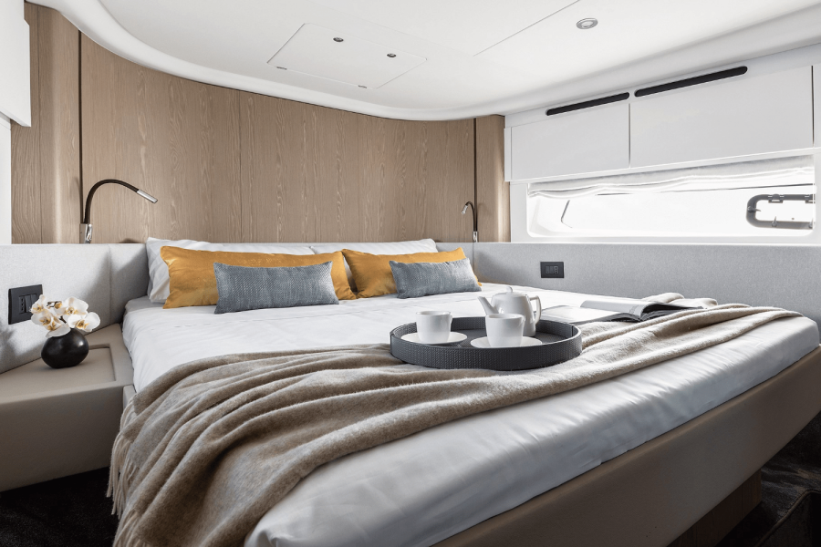 53ft Azimut Yacht For Sale