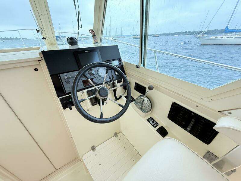 Outlander 28ft Albin Yacht For Sale