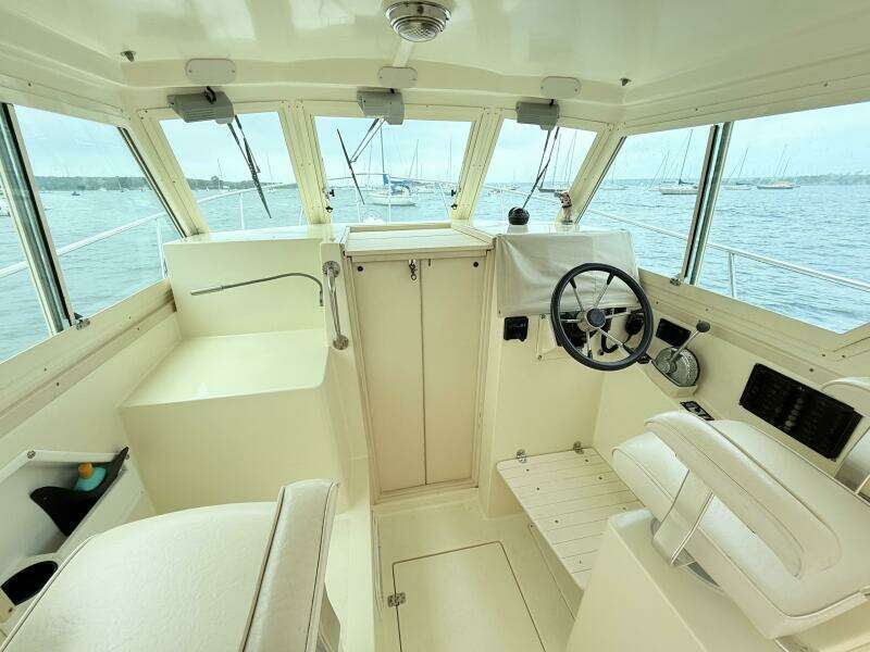 Outlander 28ft Albin Yacht For Sale