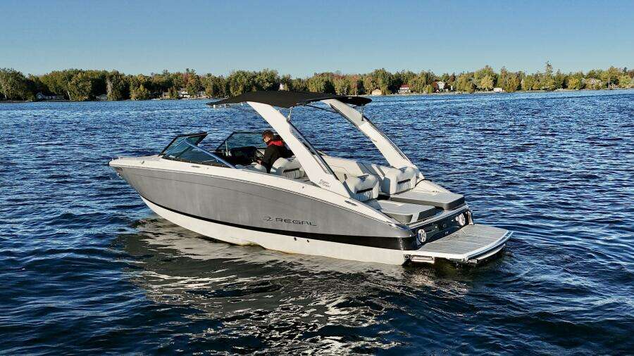 26ft Regal Yacht For Sale
