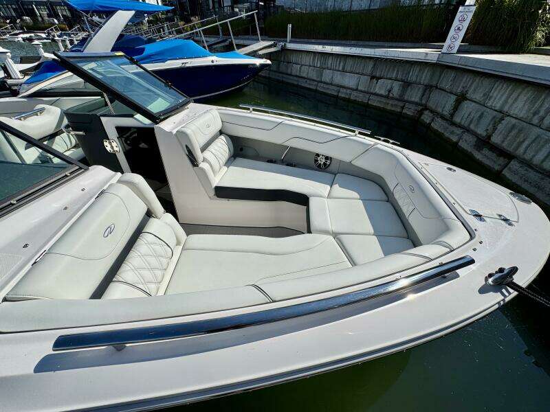 26ft Regal Yacht For Sale