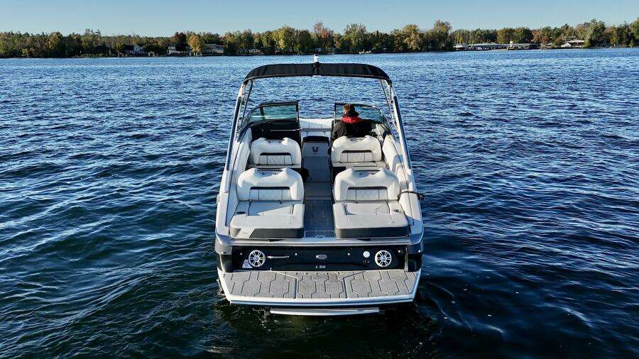 26ft Regal Yacht For Sale