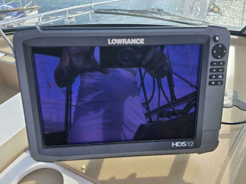35ft Carver Yacht For Sale