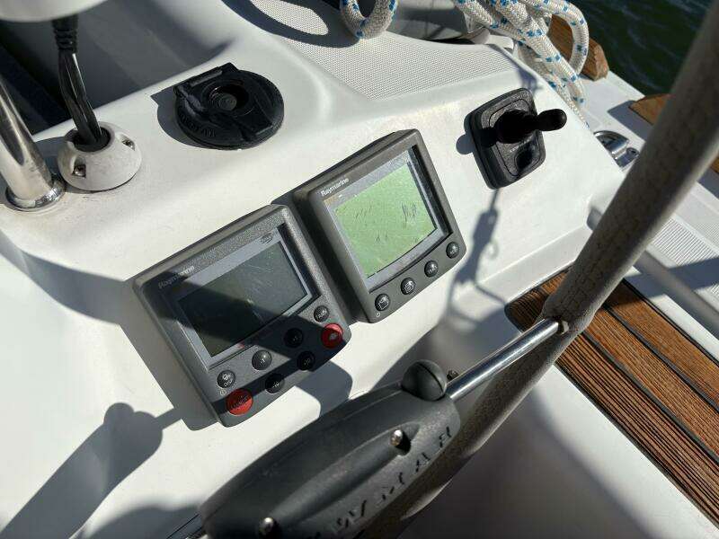 46ft Beneteau Yacht For Sale