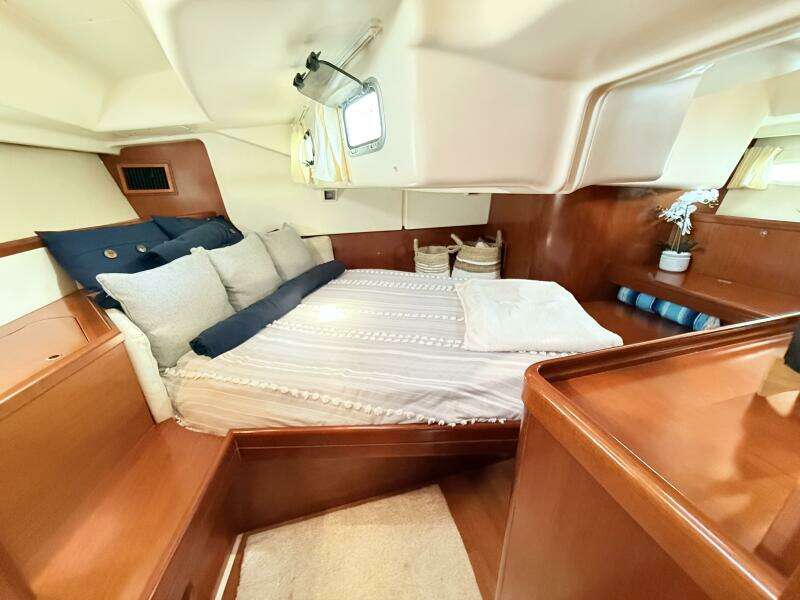 46ft Beneteau Yacht For Sale