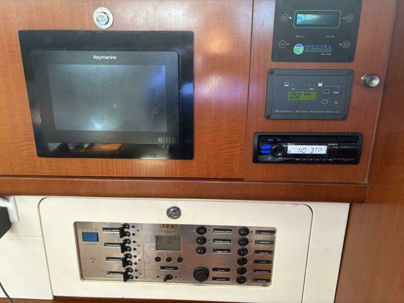 46ft Beneteau Yacht For Sale