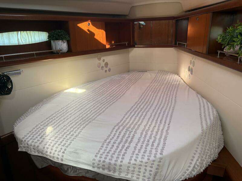 46ft Beneteau Yacht For Sale