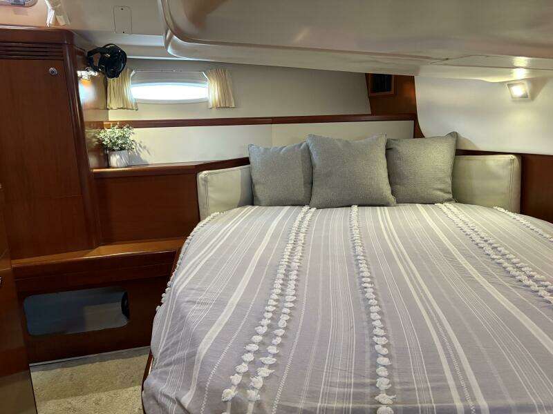 46ft Beneteau Yacht For Sale