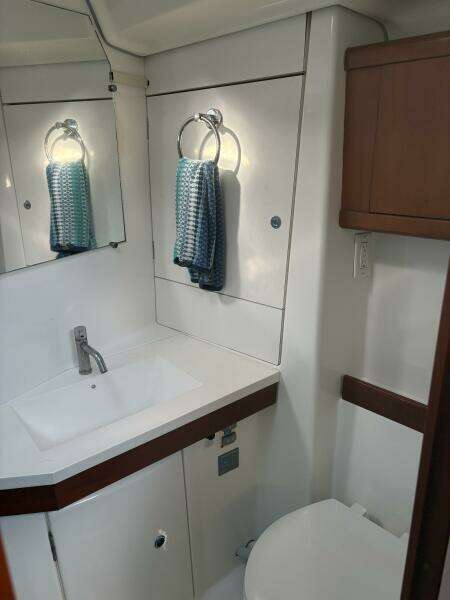 46ft Beneteau Yacht For Sale