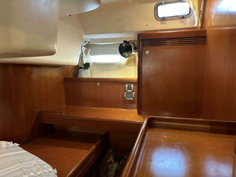46ft Beneteau Yacht For Sale
