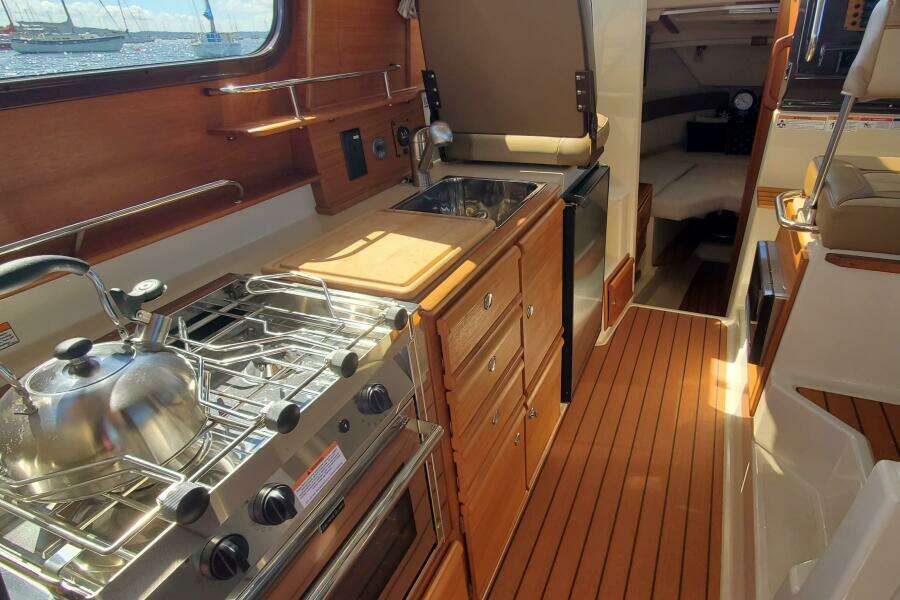 Tusen Takk 27ft Ranger Tugs Yacht For Sale