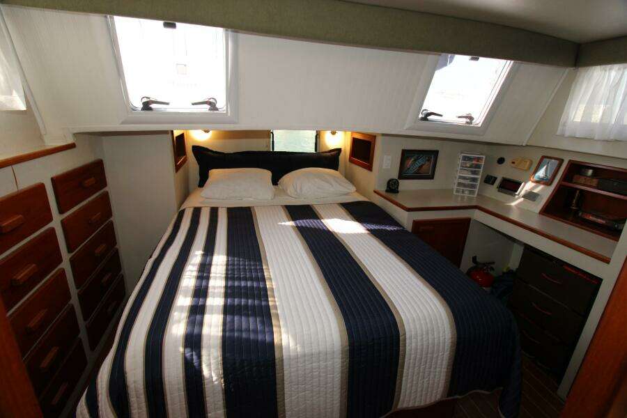 GYPSY 42ft Ricker Yacht For Sale
