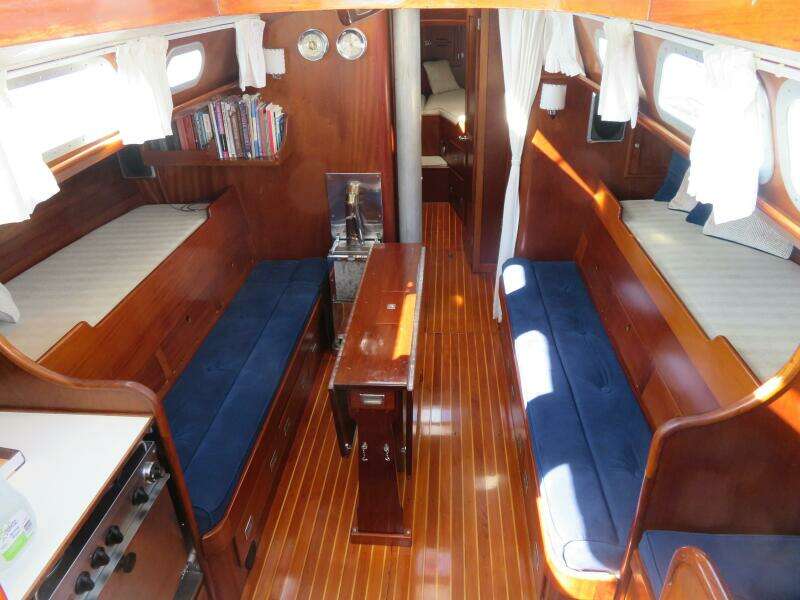 Secret Story 40ft Hinckley Yacht For Sale